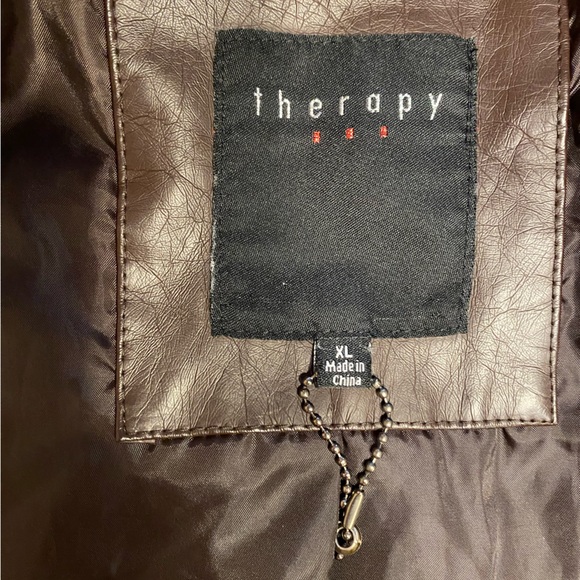 Women’s faux leather jacket - Picture 4 of 5